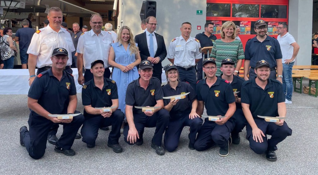 Pokalregen für die FF Gottsdorf in Lehen